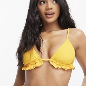 Cillet Triangle Frill Bikini Top